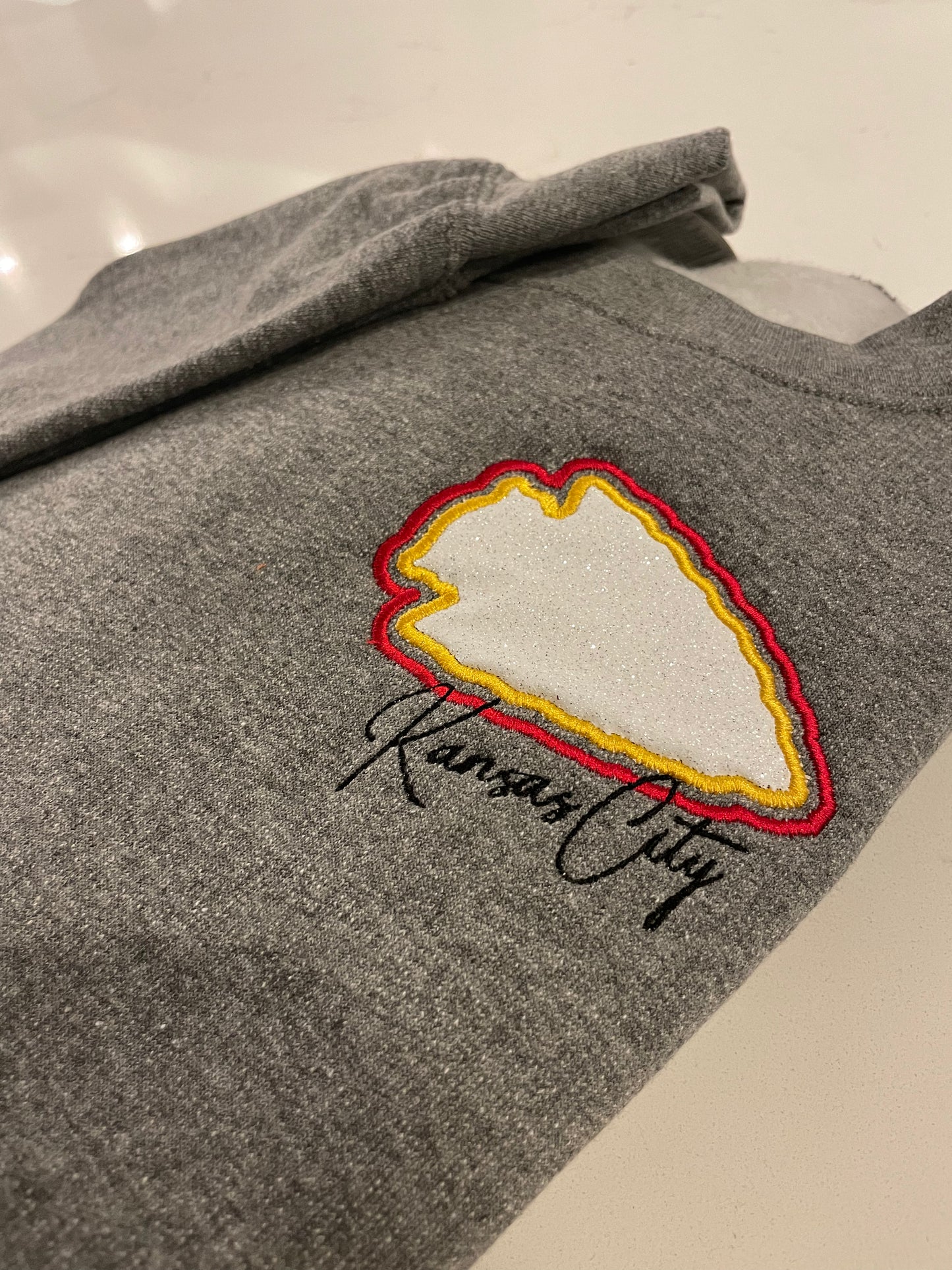 Pocket double outlined arrowhead- REAL Glitter with Embroidery finish