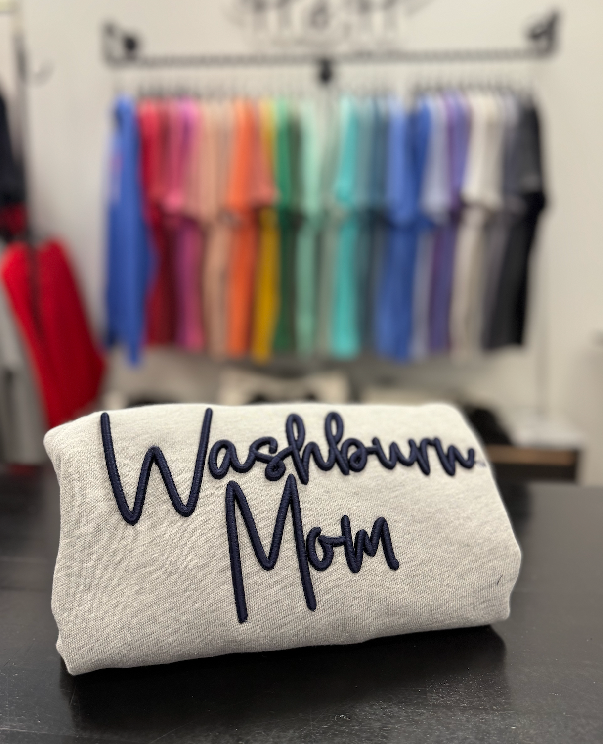 Washburn Mom PUFF Script ~ Embroidery ~ University Licensed ~ HHWU173