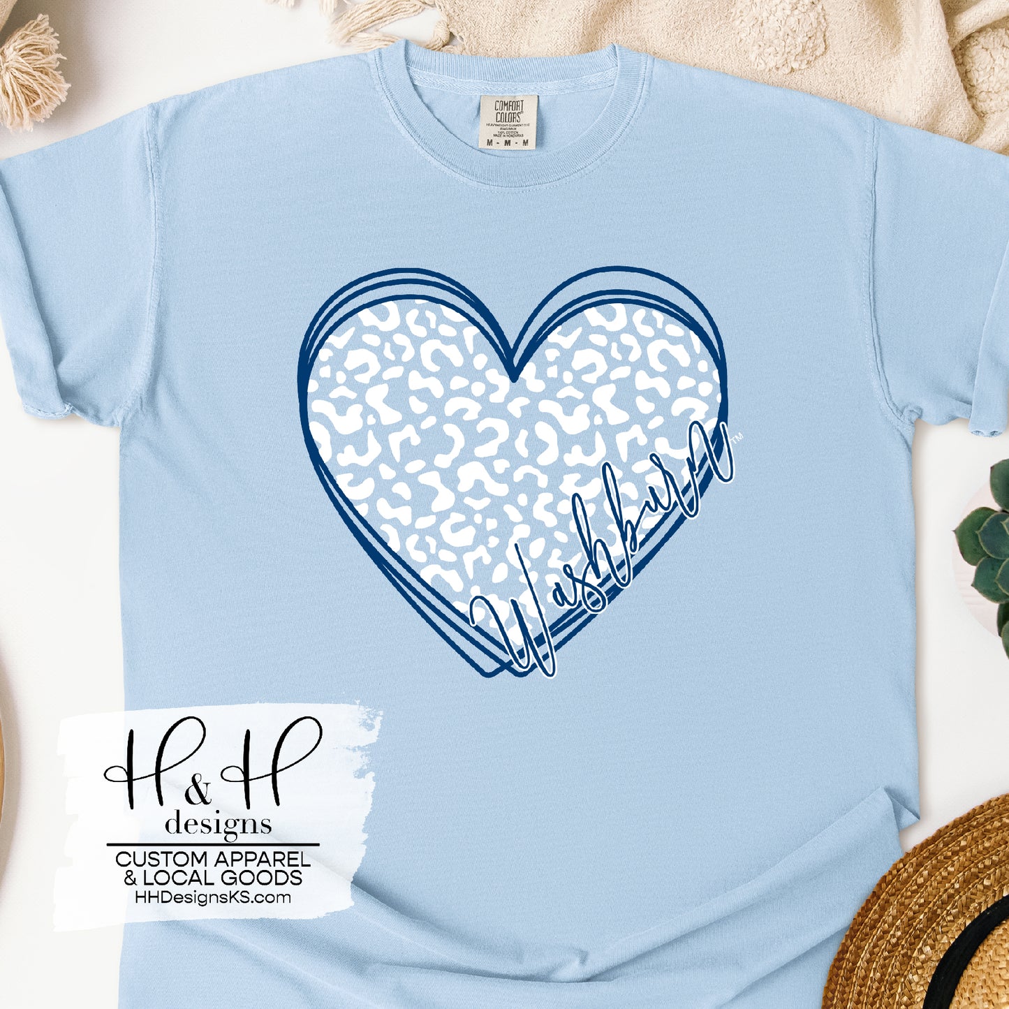 Washburn Hallow Leopard Heart ~ HHWU128 ~ Licensed Apparel
